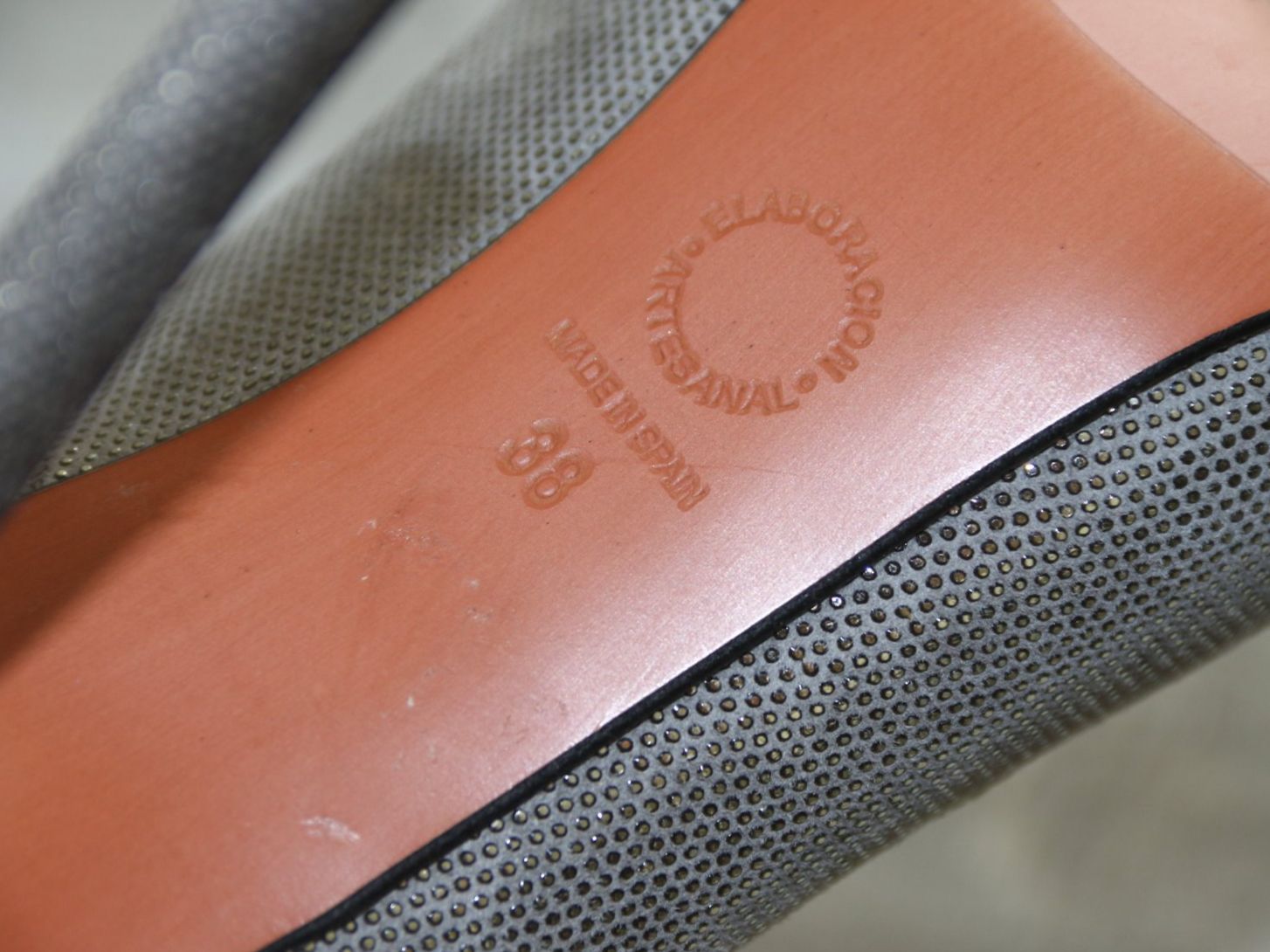 Scarpe da donna: PASITO Schuhe / Pumps Gr.38 – Usato da Oberwil-Lieli venduto da Svetlana28 4