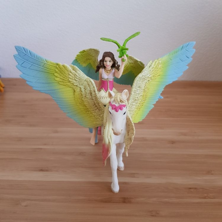  Schleich Bayala Fee mit Pferd mit Flügeln (Gebraucht) in für CHF 10 Motiv 
