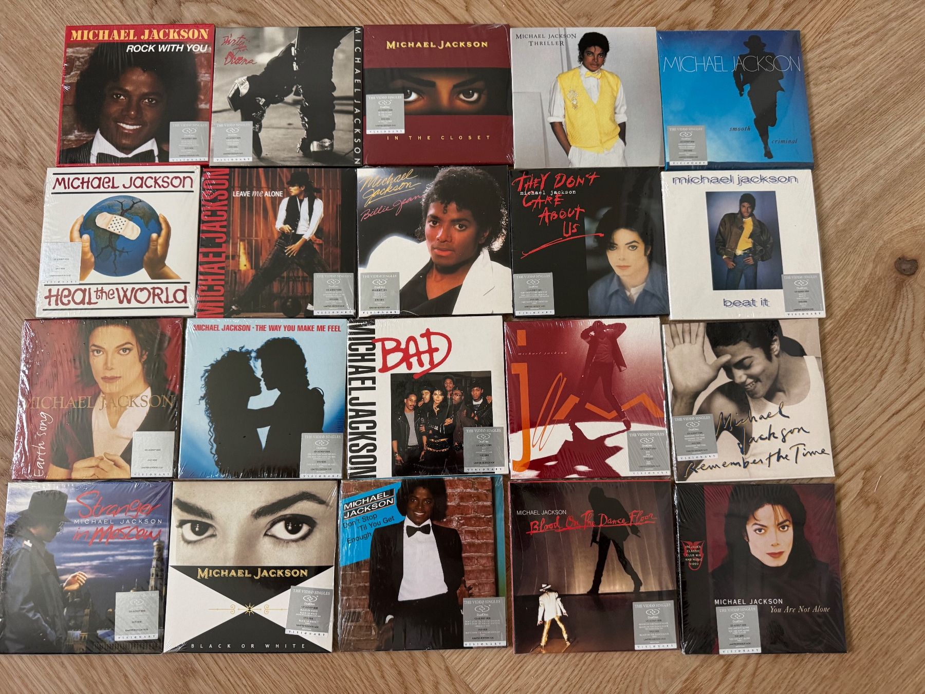 CD: Michael Jackson-Visionary Limitierte Box Nr. 060301 – Nuovo e nell'imballaggio originale da Walperswil venduto da So1me25 5