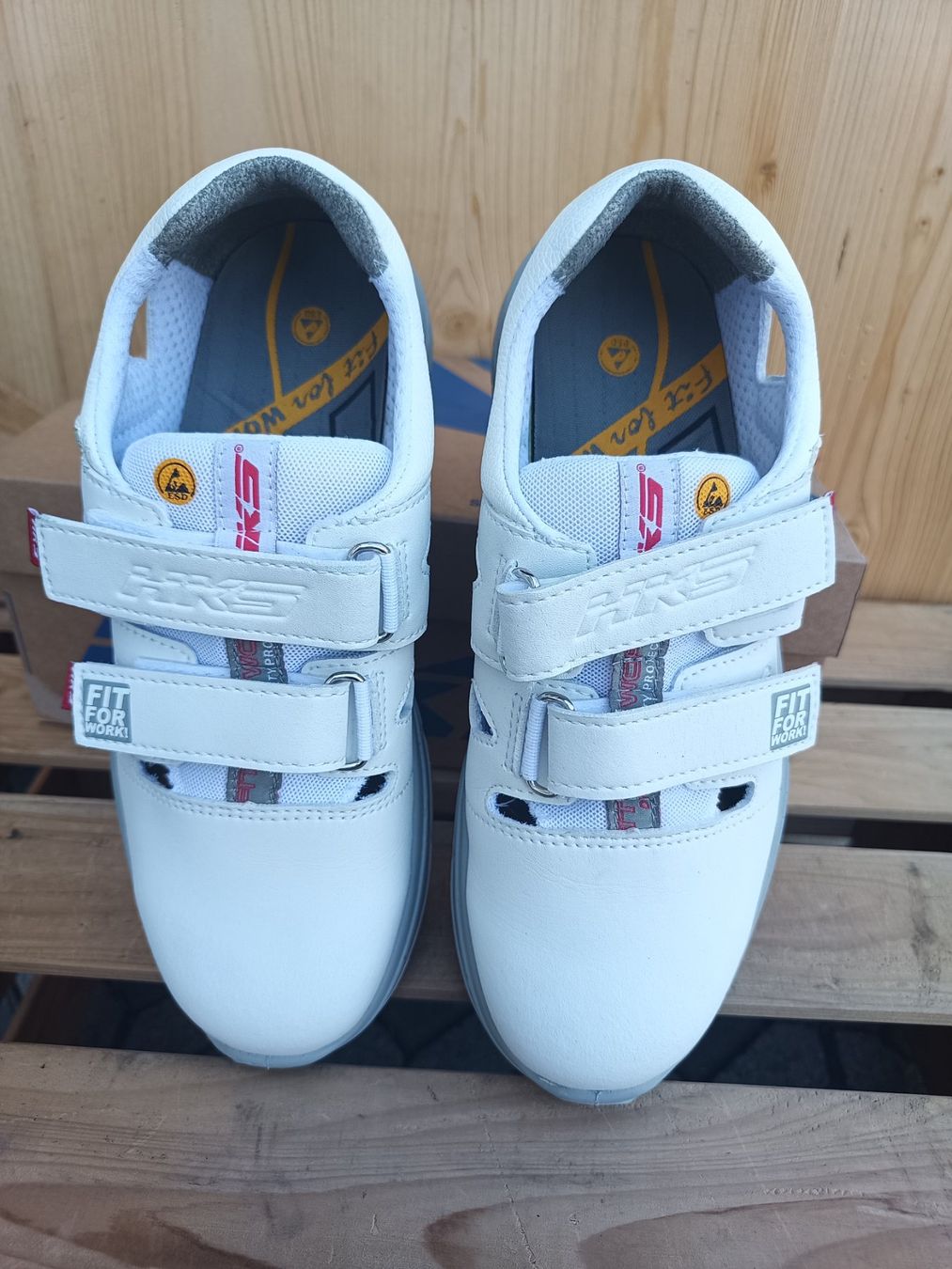 Scarpe da uomo: HKS Sicherheitsschuhe S1 SRC 40 – Nuovo e nell'imballaggio originale da Oberegg venduto da 19franzi94 1