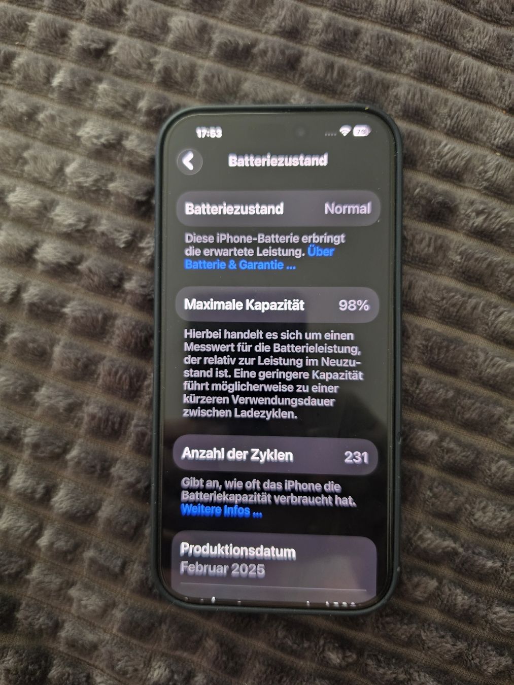 Apple Telefoni cellulari / Smartphones: Iphone 16 Pro Max + Airpods Pro – Usato da Turgi venduto da chboyy 1