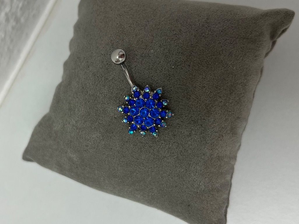 Gioielli per piercing: Bauchnabelpiercing königsblau ungetragen – Nuovo e nell'imballaggio originale da Jona venduto da n.ferrari