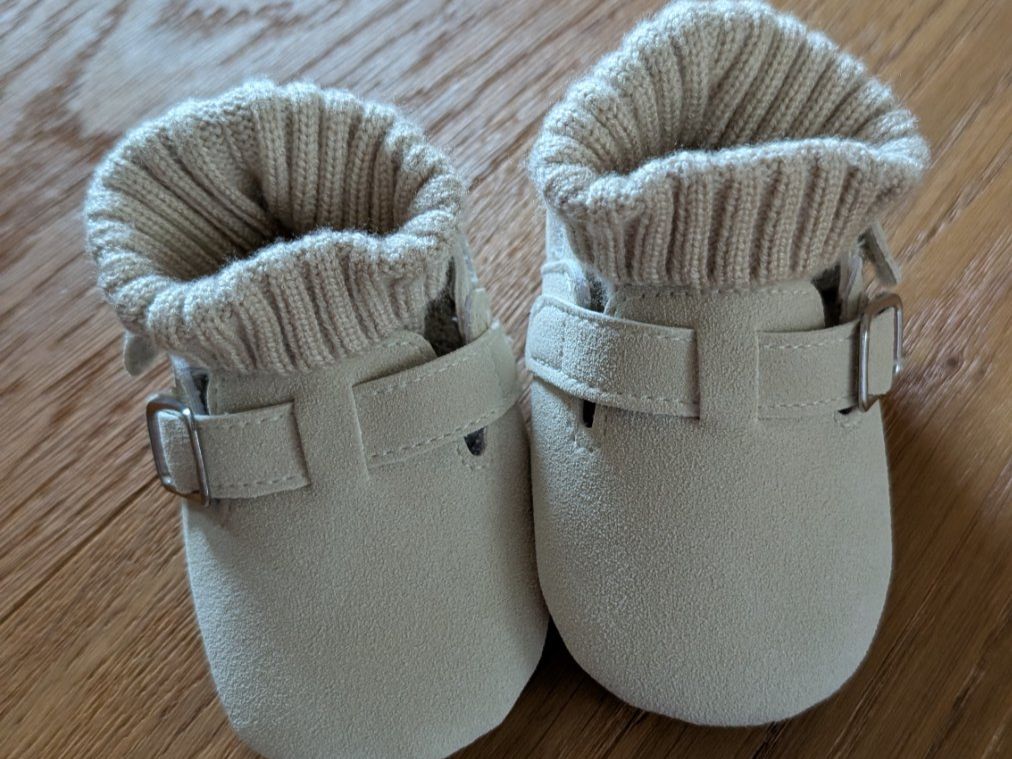 Next Schuhe für Jungen: Babyschuhe Next 3-6 monate – Neu (gemäss Beschreibung) aus Läufelfingen von sup_lf5n