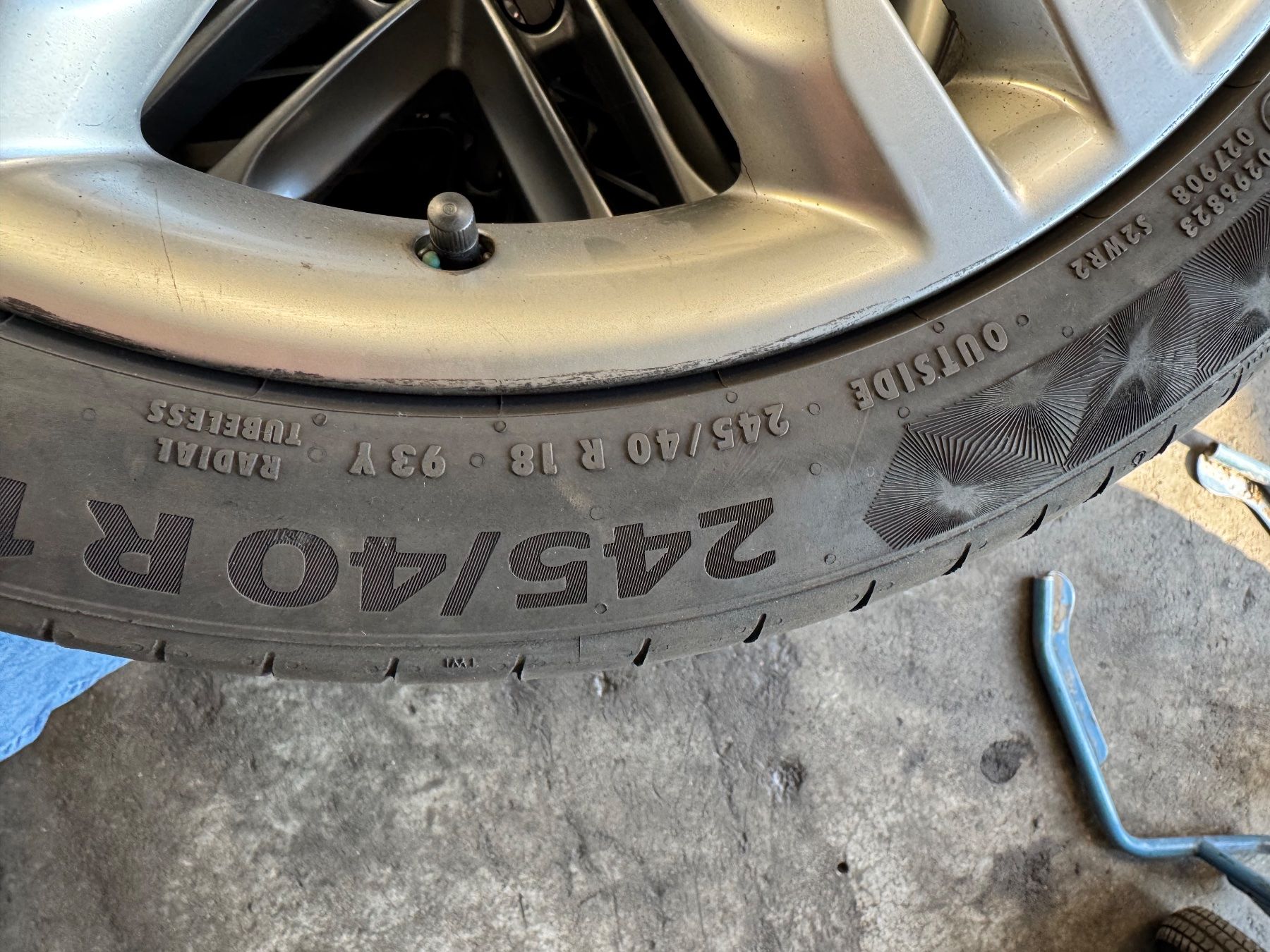 Audi Pneumatici & Ruote complete: Audi S4 Originale Sommer Kompletträder – Usato da Rotkreuz venduto da garage-wismer-ag 2