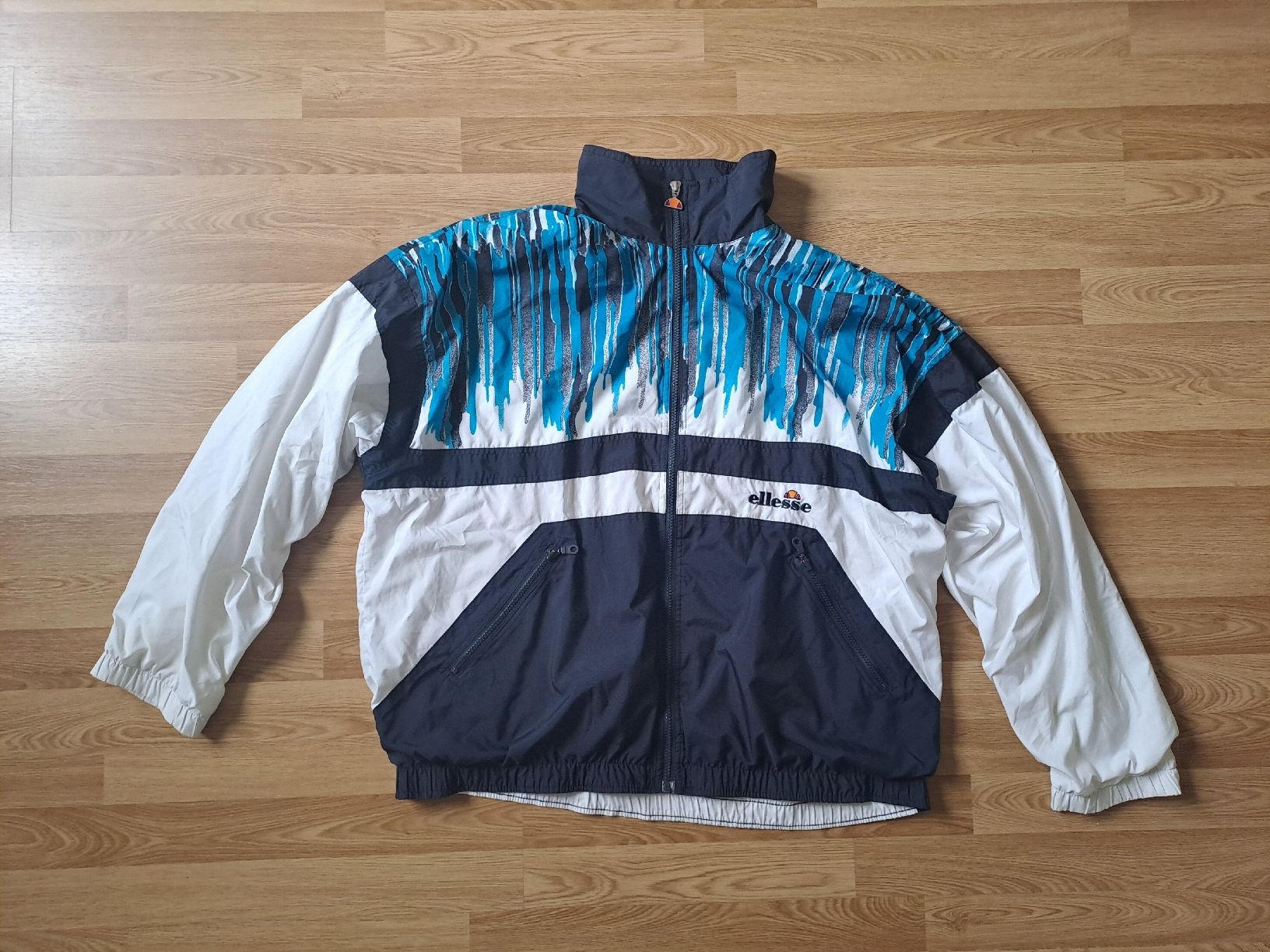 Ellesse Giacche: seltene retro Ellessee Trainerjacke – Usato da Basel venduto da suberi_Sach