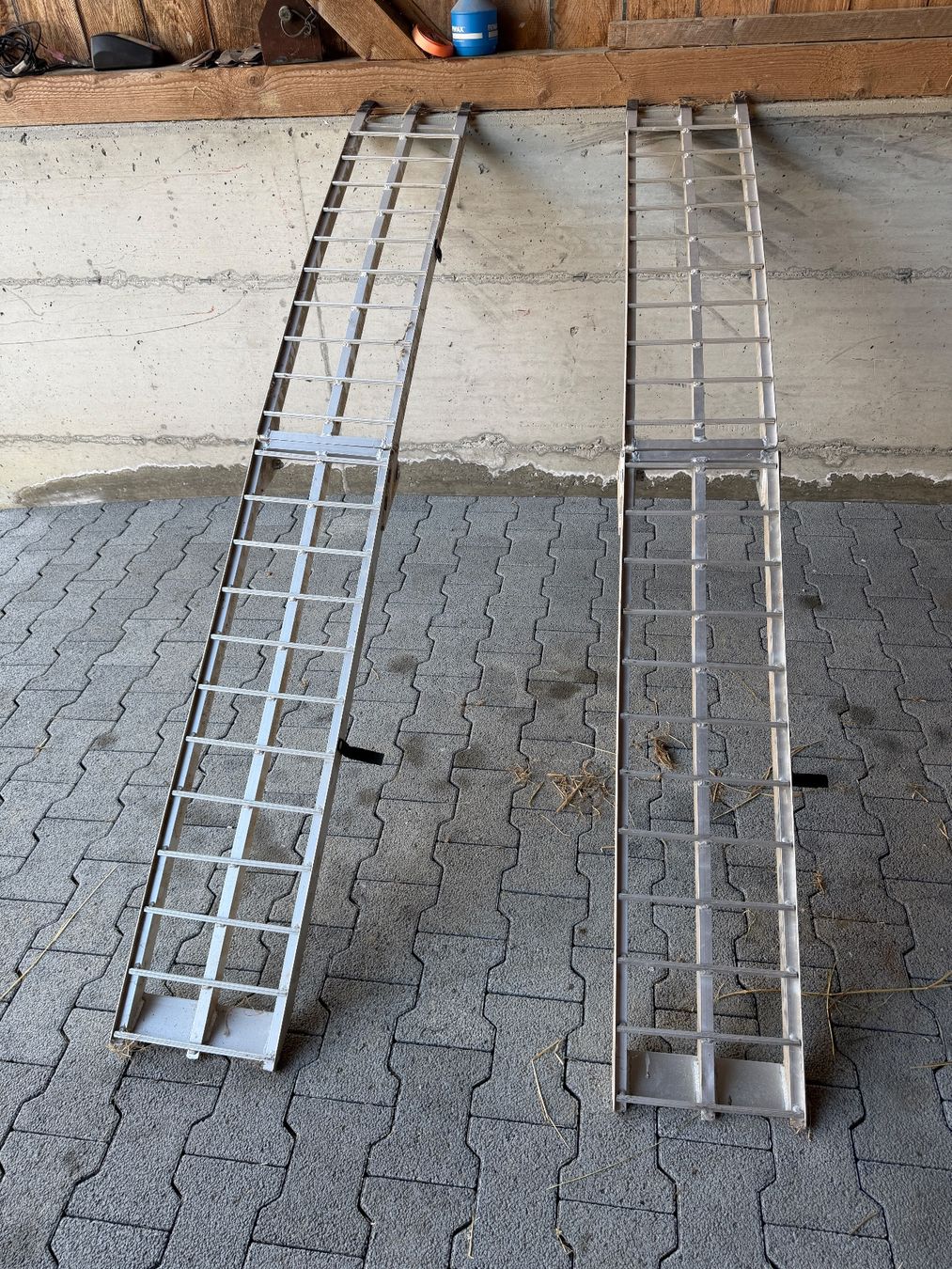 Rampe di accesso: Verladerampen, Alu Rampen, Motorrad- oder Quad-Rampen – Usato da Hirschthal venduto da Mulra 1