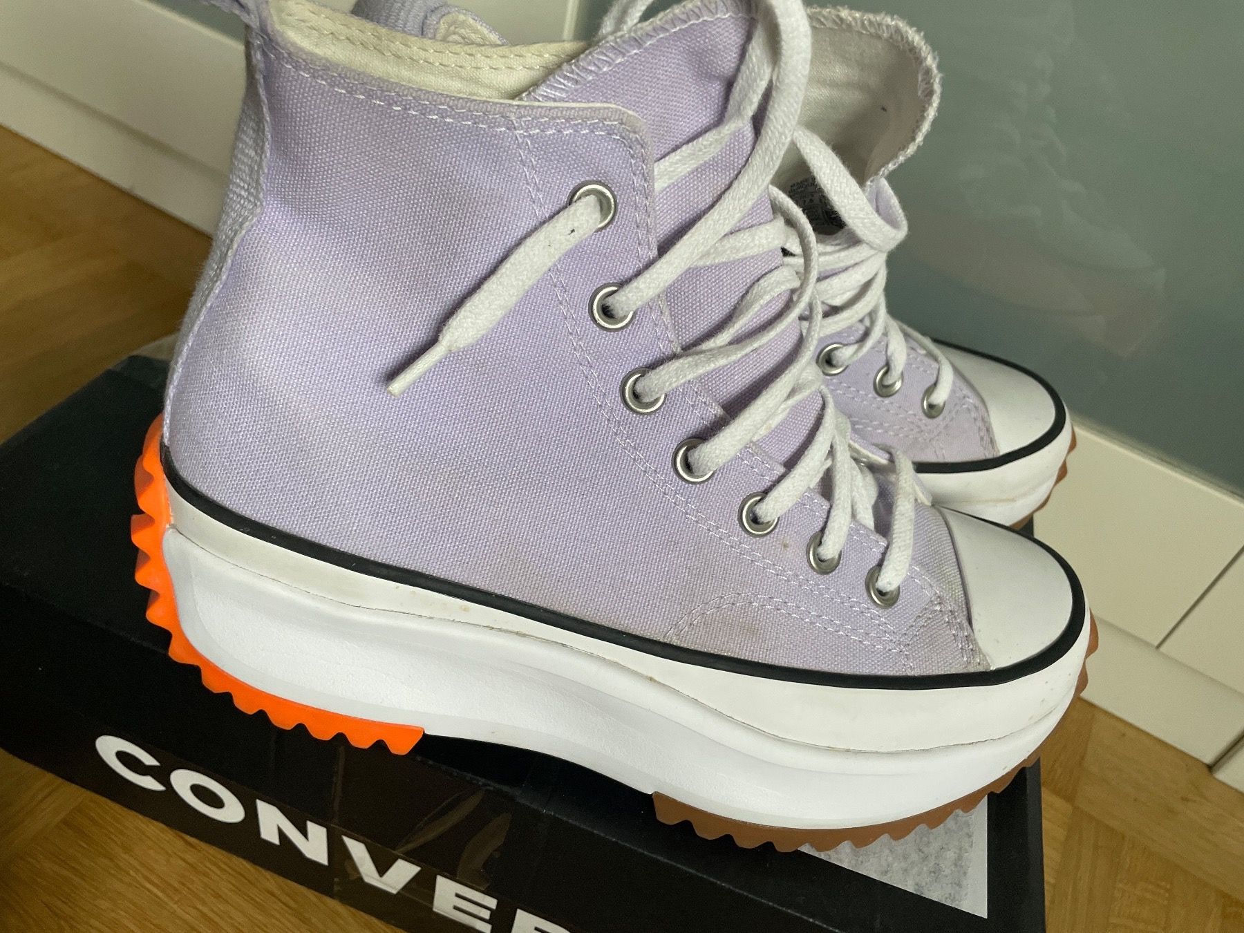 Converse Damenschuhe: Converse all star Gr.38 – Gebraucht aus Oberdorf BL von  1