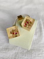 Sehr schöne original LV Hair Cube in Beige(Amar/Pearl)