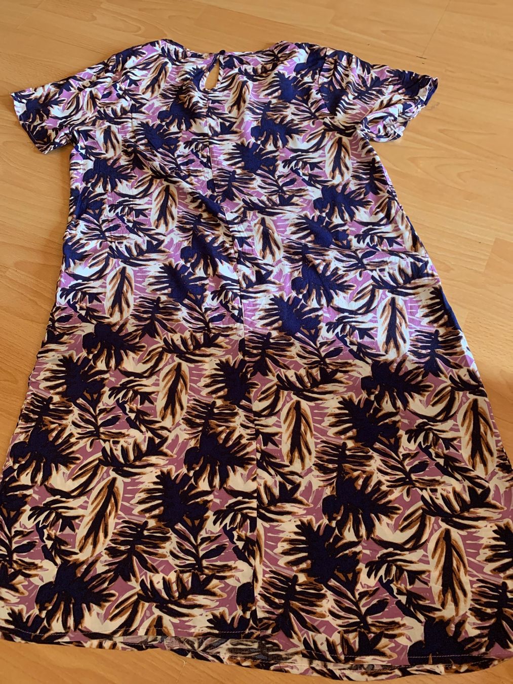 Vestiti: Jolie robe d’été Chicorée taille L – Usato da MEYRIN venduto da Gwendo10 1
