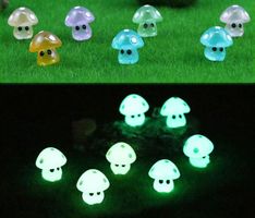 10 stücke leuchtende Pilze Mini Figur