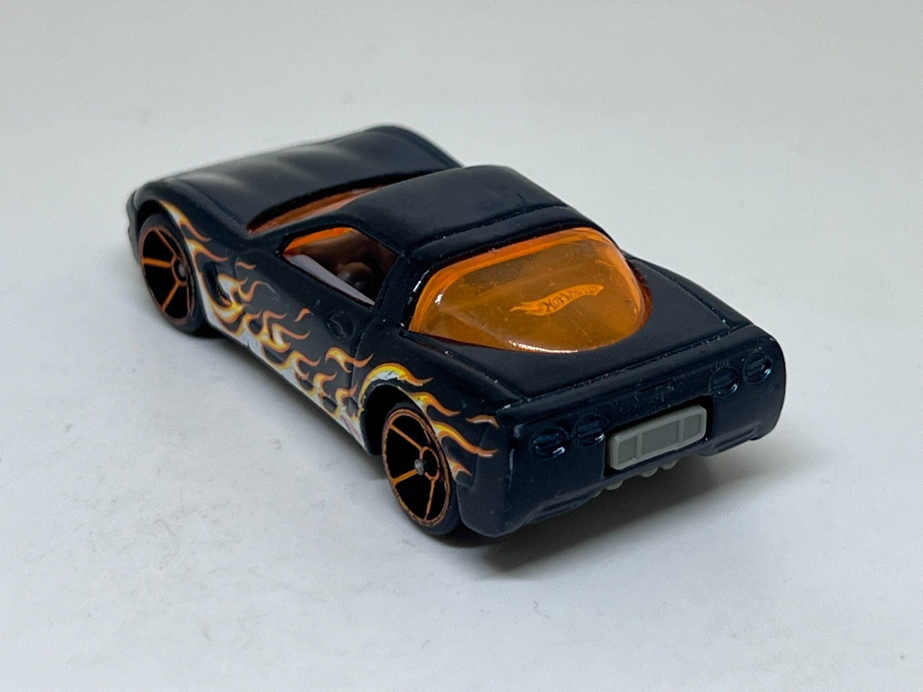 Hot Wheels Modellini d'auto: Hot Wheels '97 Corvette #423 – Usato da Wildegg venduto da LaaBoutique 2