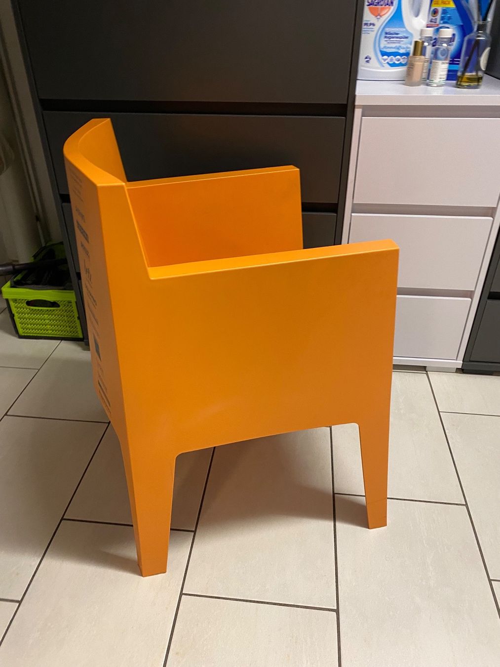 Sedie: Designklassiker-Stuhl aus Kunststoff – Usato da Buchs ZH venduto da Sten7 6