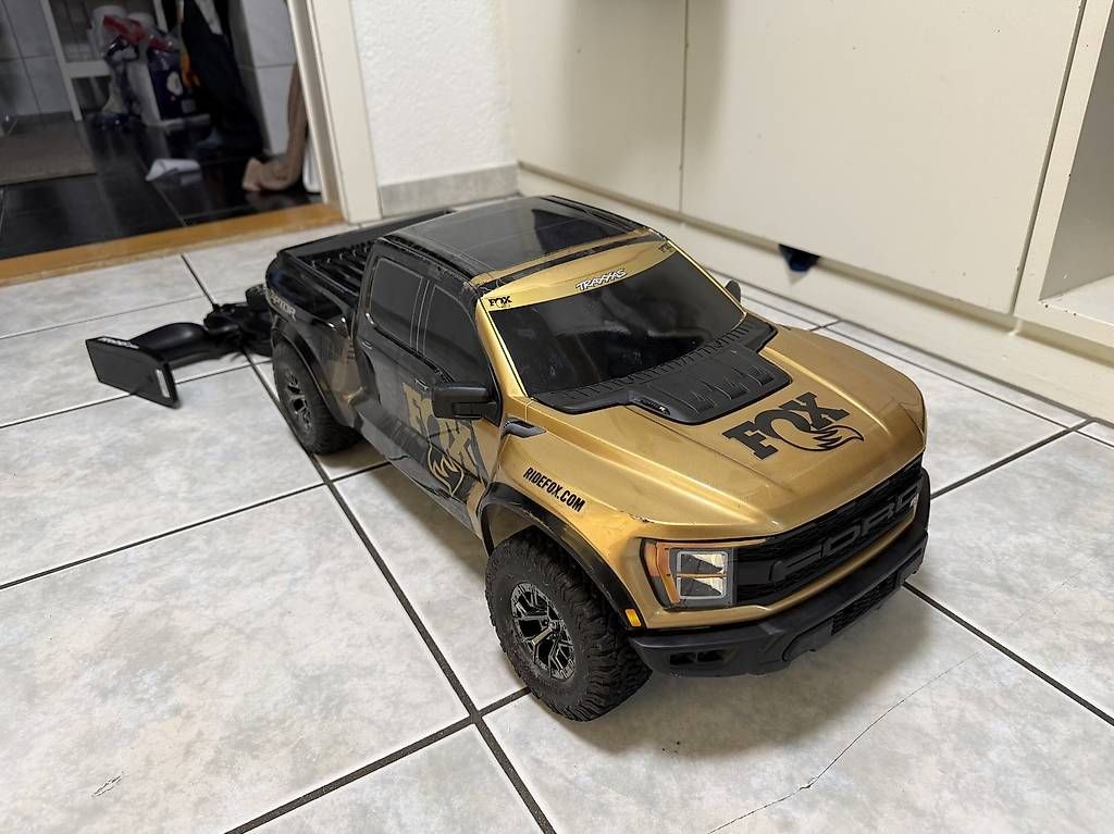 Modellismo RC: Traxxas Raptor R 4x4 Ultimate 4S – Usato da Rudolfstetten venduto da dst_tdh9
