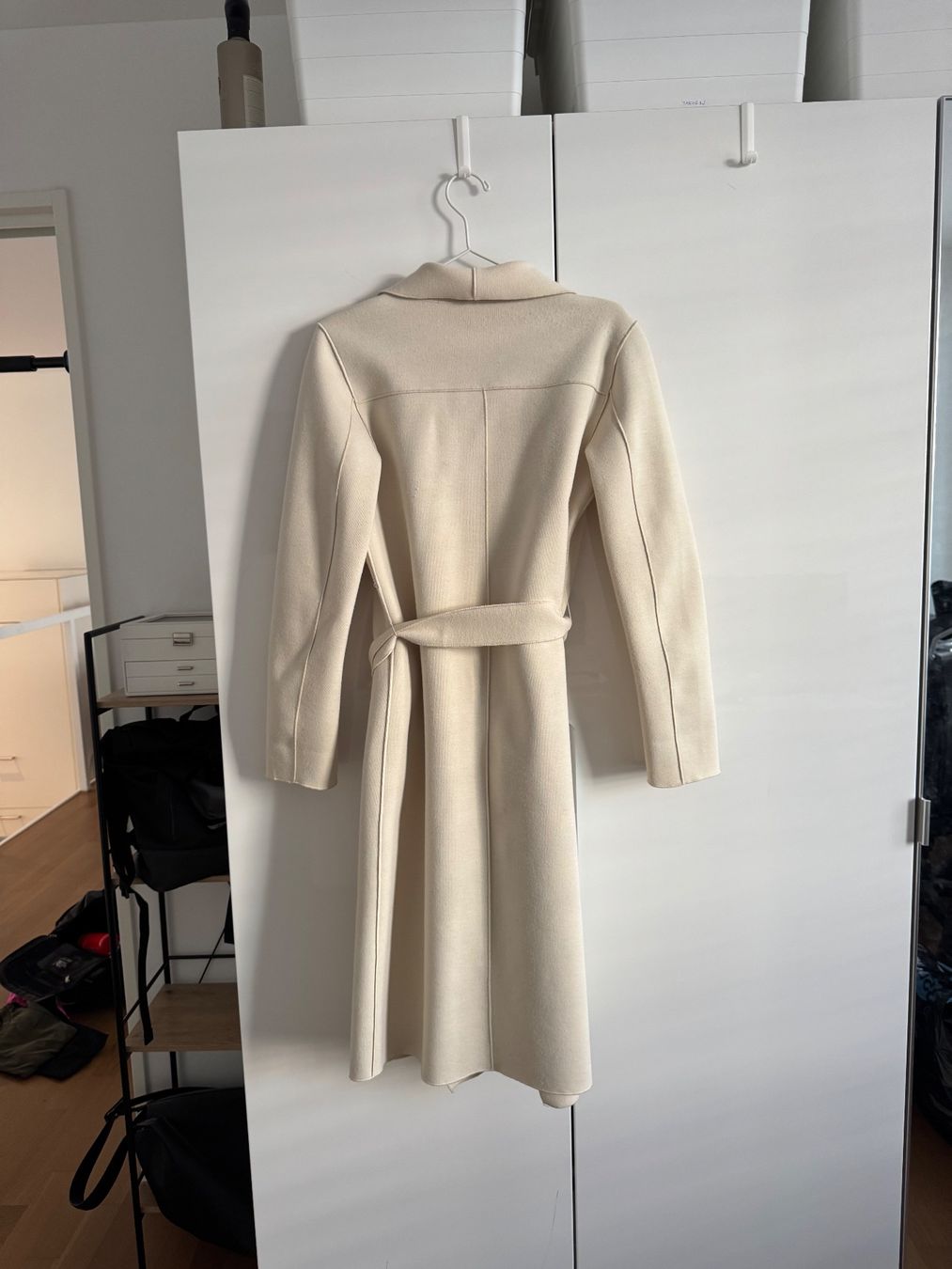 Cappotti: Damen Strickmantel beige mit Bindegürtel gebraucht – Usato da Emmen venduto da sin_9c9b 3