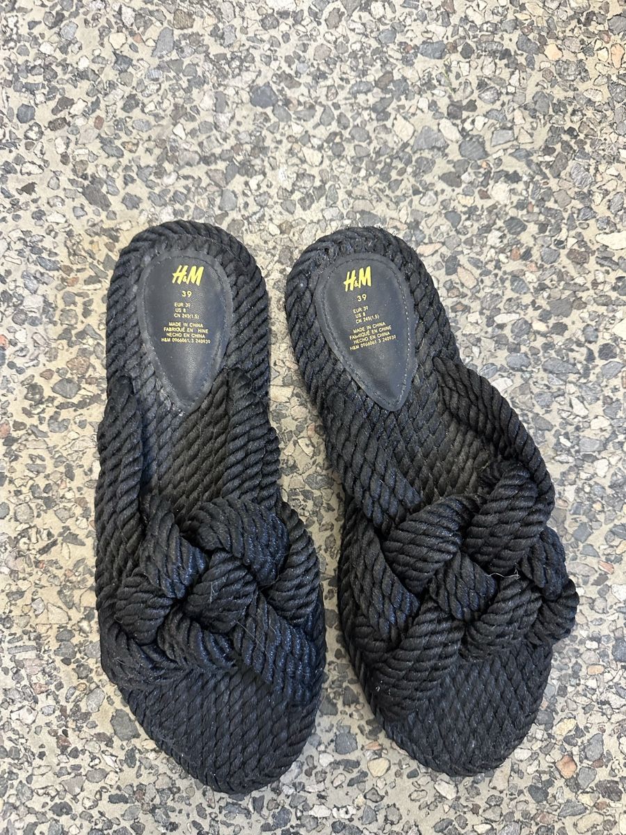 H&M Scarpe da donna: H&M Slippers – Usato da Lugano venduto da GGcloset