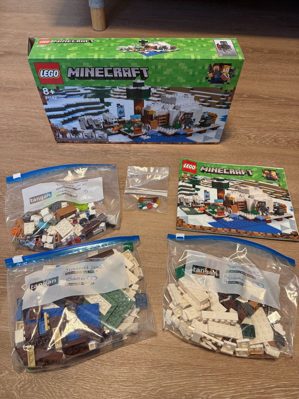 Lego Kit di costruzioni: Lego Minecraft 21142 Eis-Iglu, komplett – Usato da Regensdorf venduto da justtrying 3