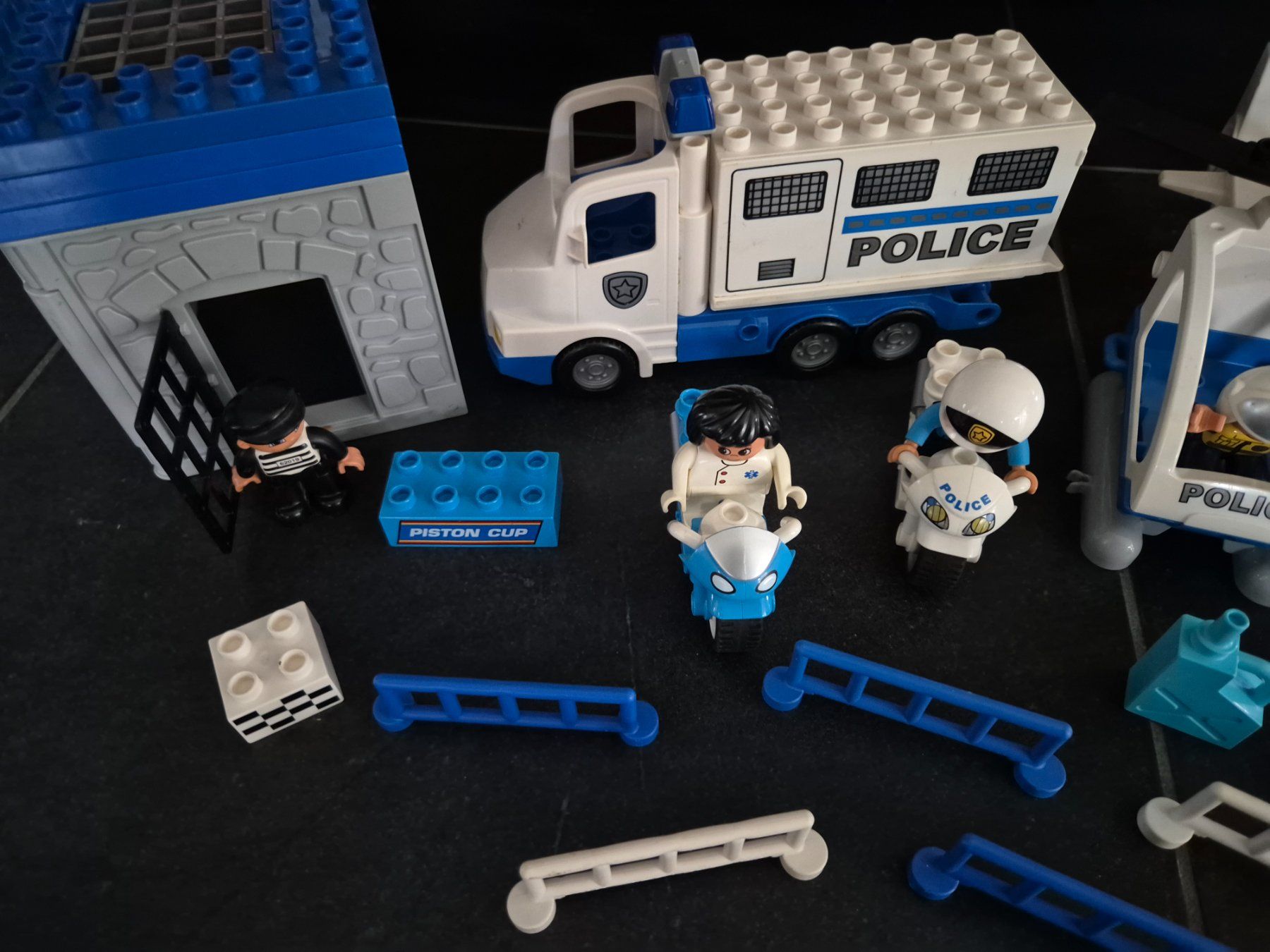 Giocattoli: Lego Duplo Set Polizei (1001) – Usato da Münchwilen TG venduto da VT-Trader 1