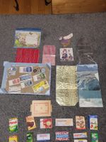 Verkäuferliladen Zubehör mit Kiste, Spielgeld & Taschen