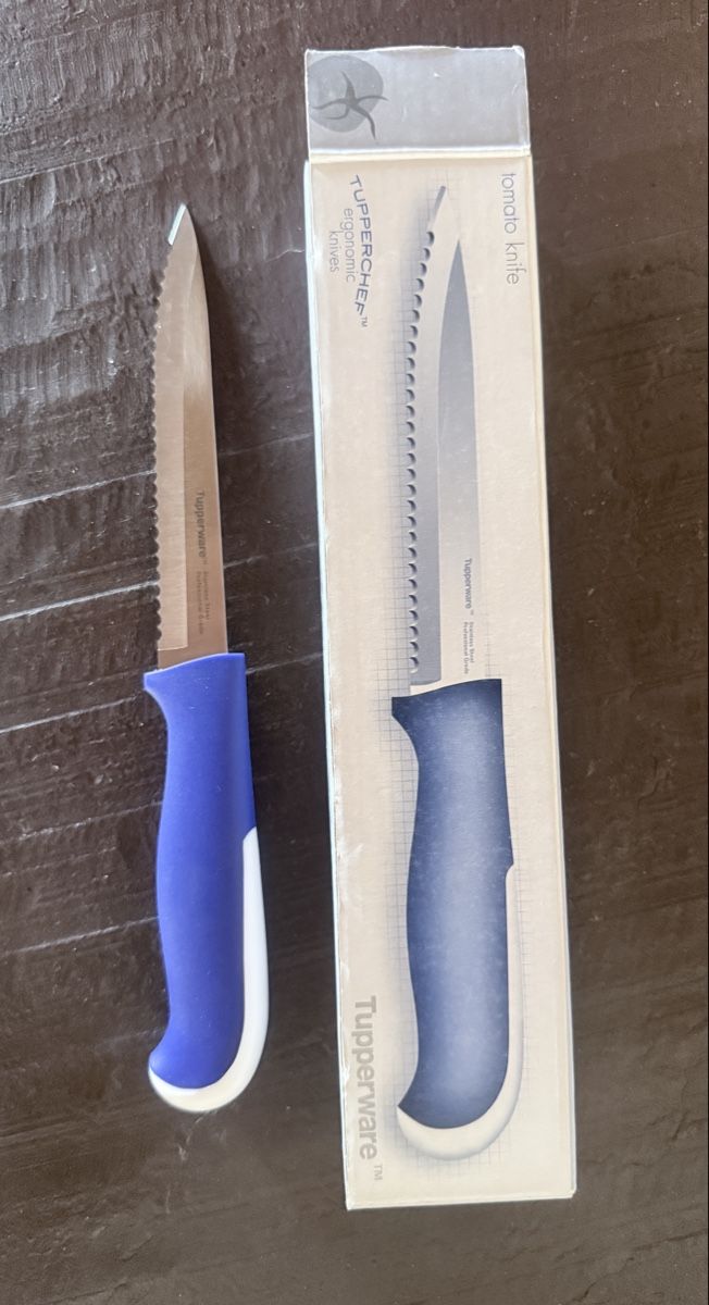 Tupperware Küchenmesser: Tupperware Tomatenmesser – Neu und originalverpackt aus Flumserberg Saxli von delfinli67