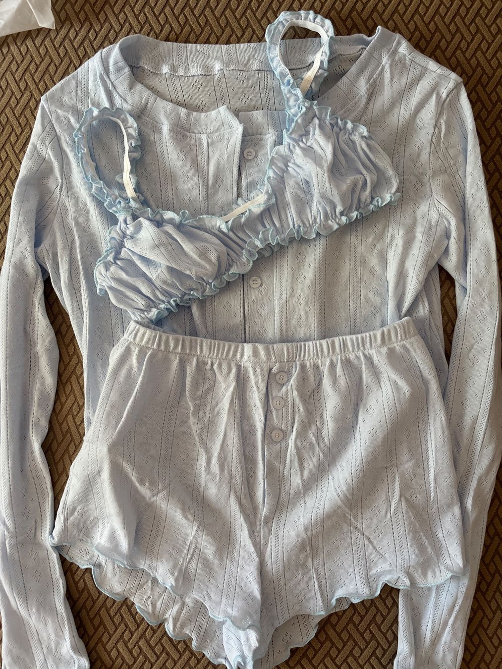 Négligés & Pyjamas: Pyjama Set – Neuf avec emballage d'origine à Bern par ViksiBash 5