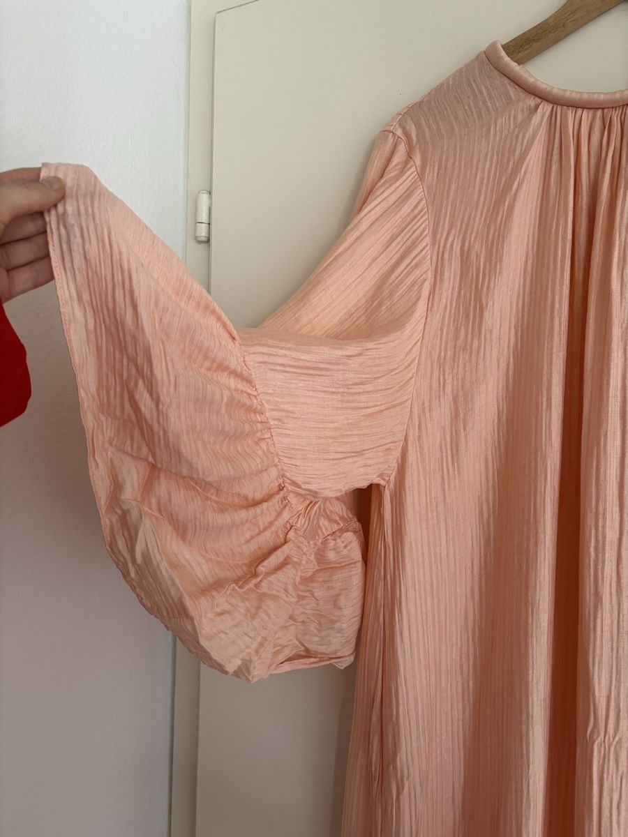 H&M Vestiti: H&M peach dress, size M – Usato da Wallisellen venduto da eli_v7dn 2