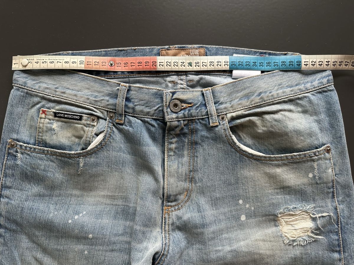 Jeans: Jeans Love Moschino – Usato da Zürich venduto da armande01 1