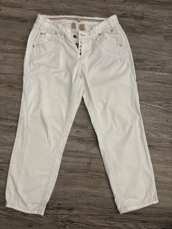 Coole Jeans von NILE, Gr. S weiss