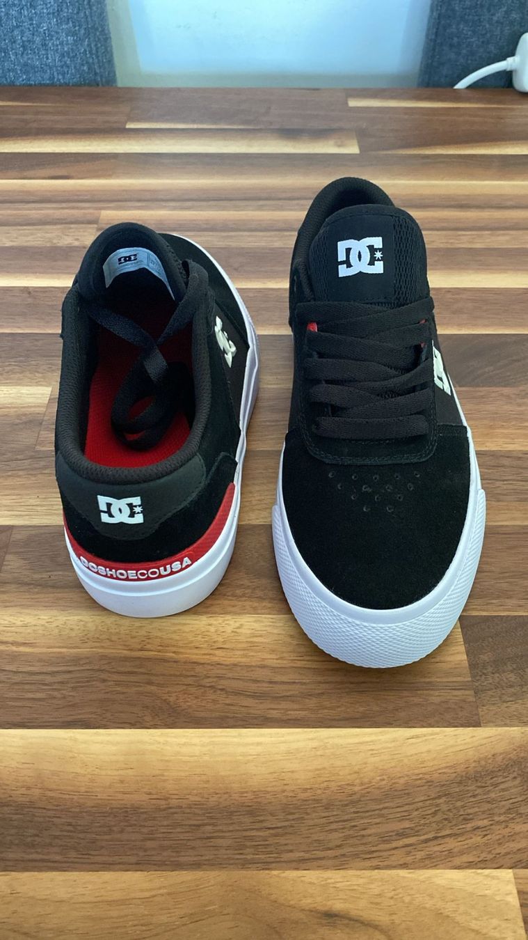 DC shoes Scarpe da uomo: DC Schuhe Grösse 41 – Nuovo (secondo la descrizione) da Zürich venduto da drummergirl98 1