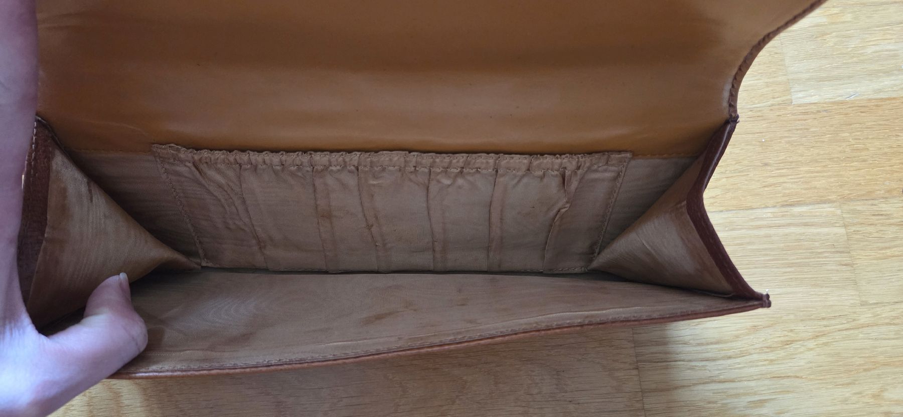 Borse da donna: Clutch Leder Italia – Usato da Horgen venduto da aiac0 3