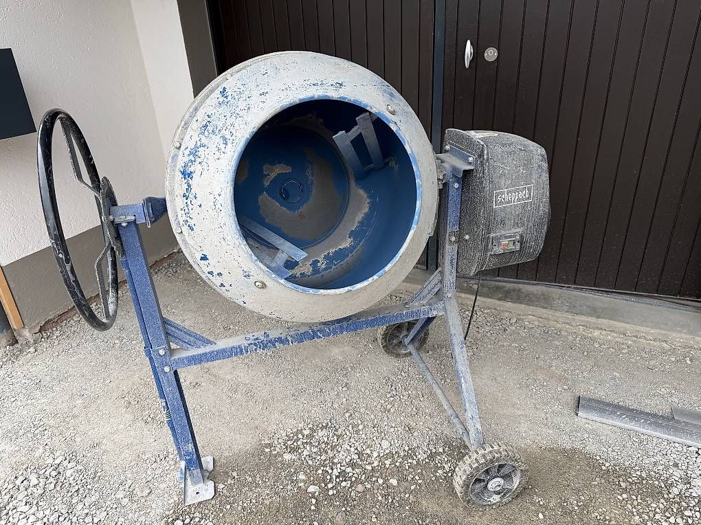Alle Maschinen: Betonmischer zu varkaufen – Gebraucht aus Schafisheim von sandro___95 2