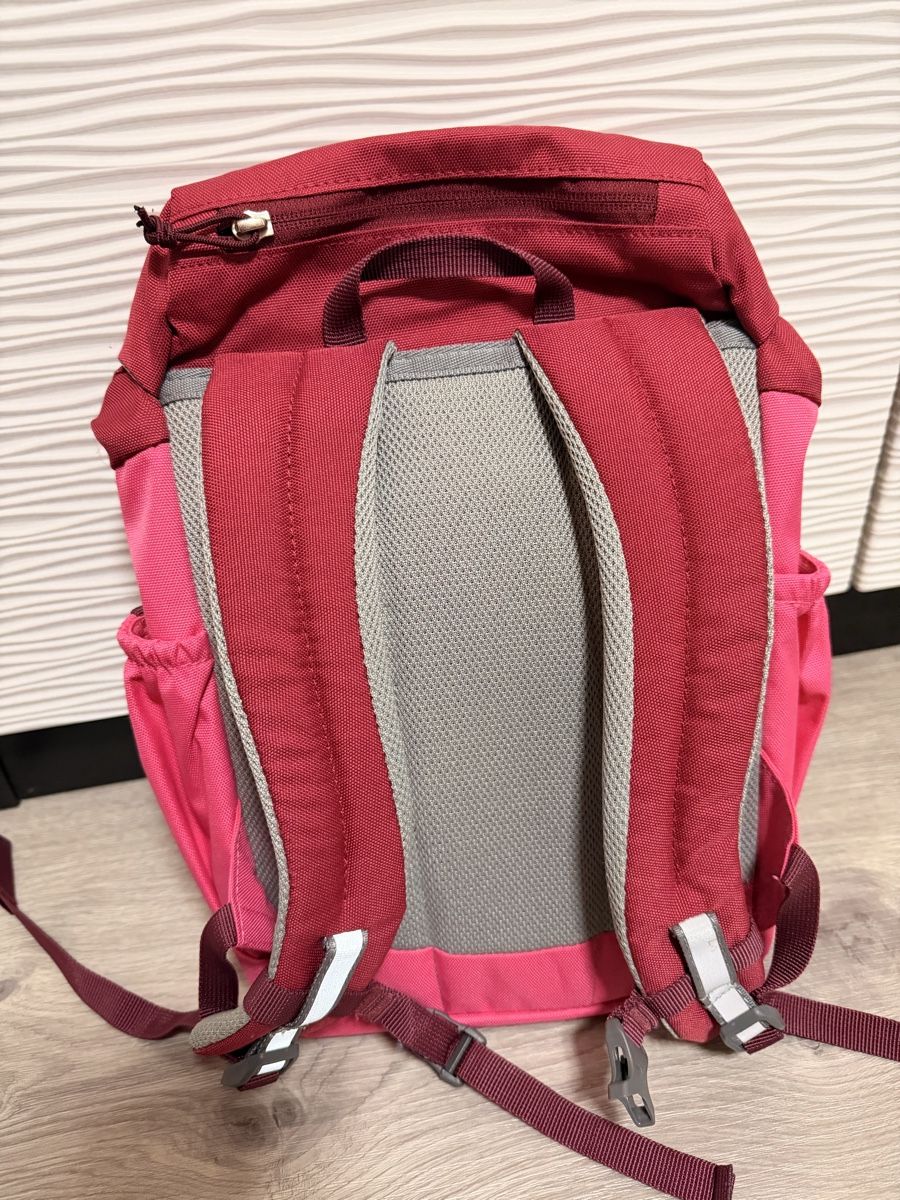 Deuter Kindertaschen: Deuter Kinder Wanderrucksack, 8L, rubyhotpink, neuwertig – Neu (gemäss Beschreibung) aus Wilen b. Wil von carpediem25 4