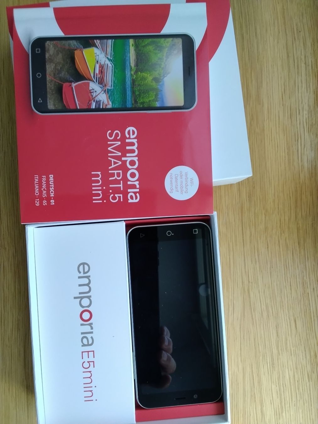Emporia Telefoni cellulari / Smartphones: emporia SMART.5 mini neu – Nuovo e nell'imballaggio originale da Olten venduto da Bachweg