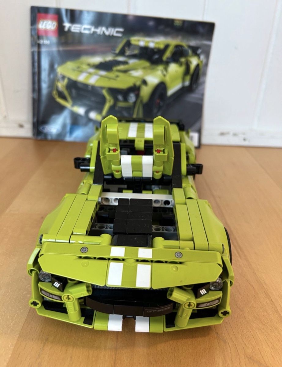 Ford Modellautos: LEGO Technic Ford Mustang Shelby GT500 – Gebraucht aus Kreuzlingen von jthover 3