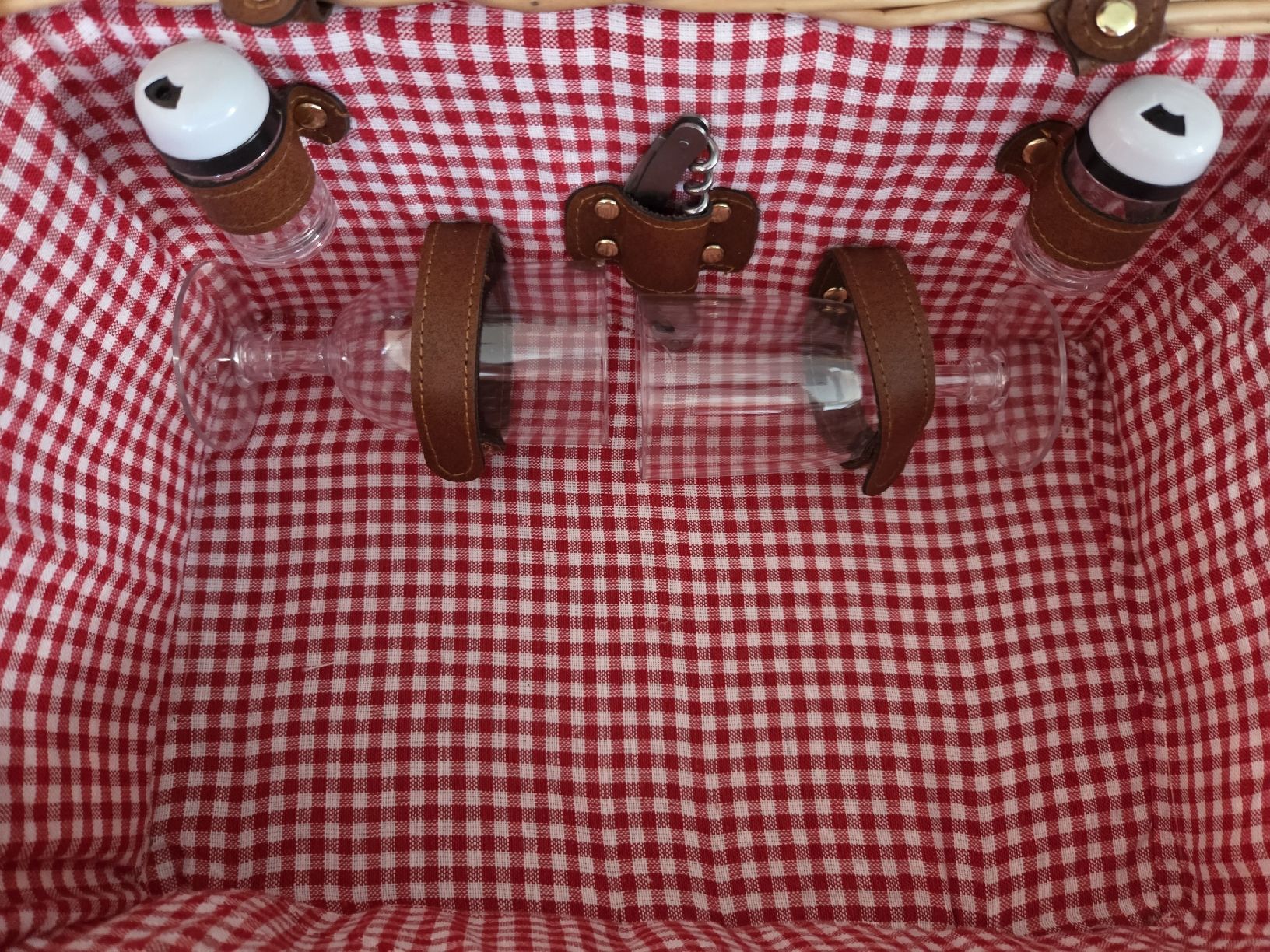 Sonstiges für Haushalt & Wohnen: Picknick Korb für zwei – Neu (gemäss Beschreibung) aus Wiesendangen von Sinhuk 2