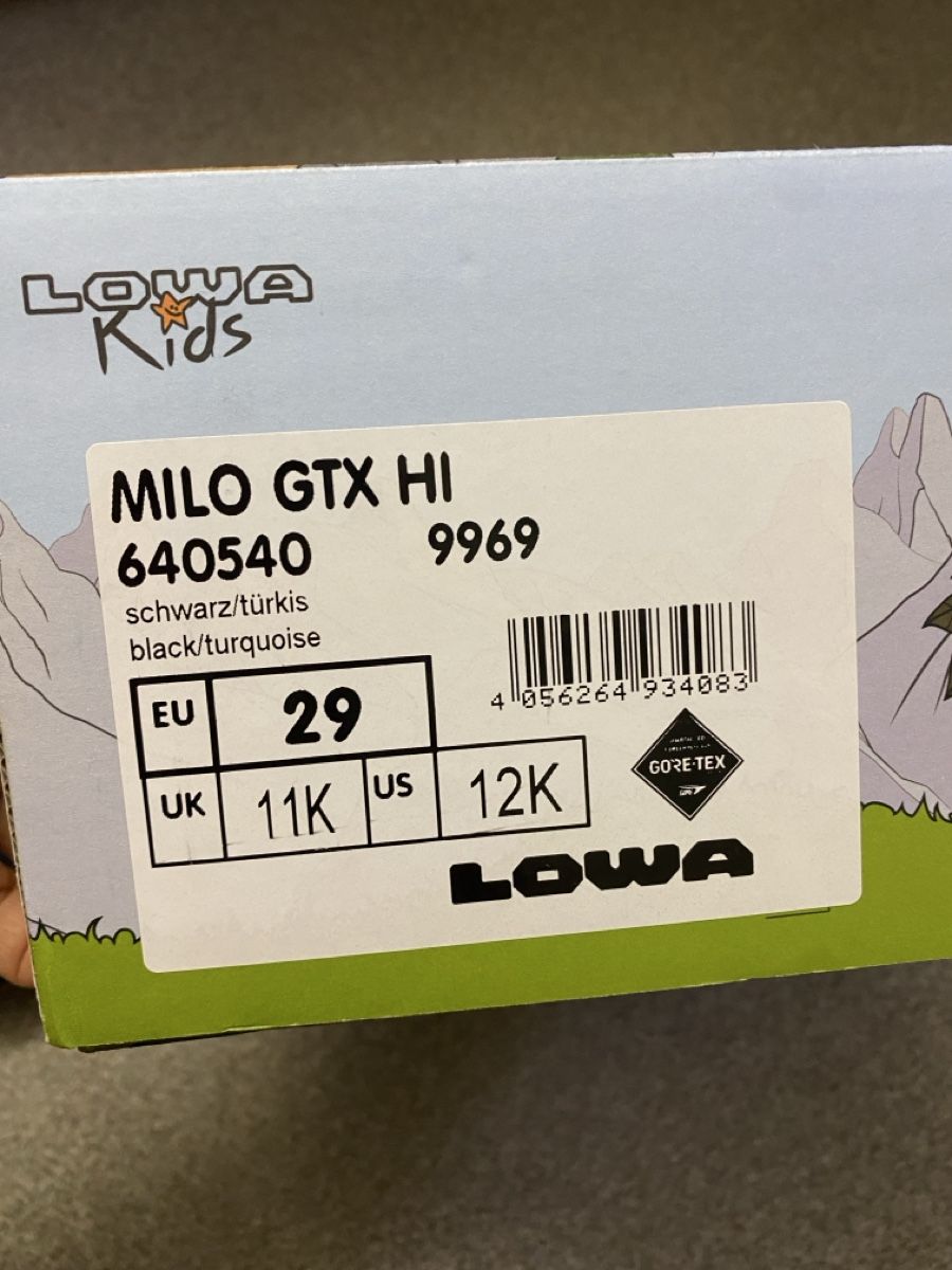 Lowa Scarpe per ragazzi: Lowa Winterstiefel Gr 29 – Usato da Münchenstein venduto da sommerverkauf12