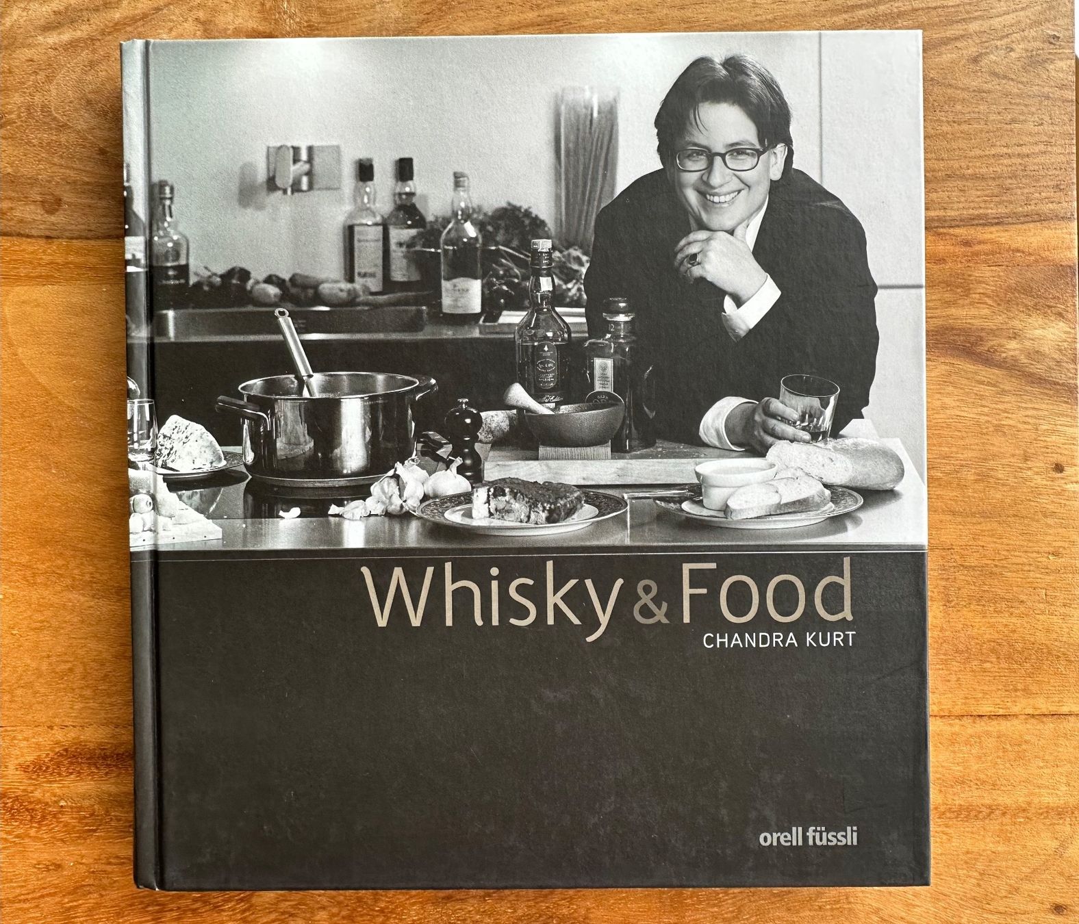 Libri: Chandra Kurt - Whisky & Food – Usato da Horgen venduto da flyingpenguin2000