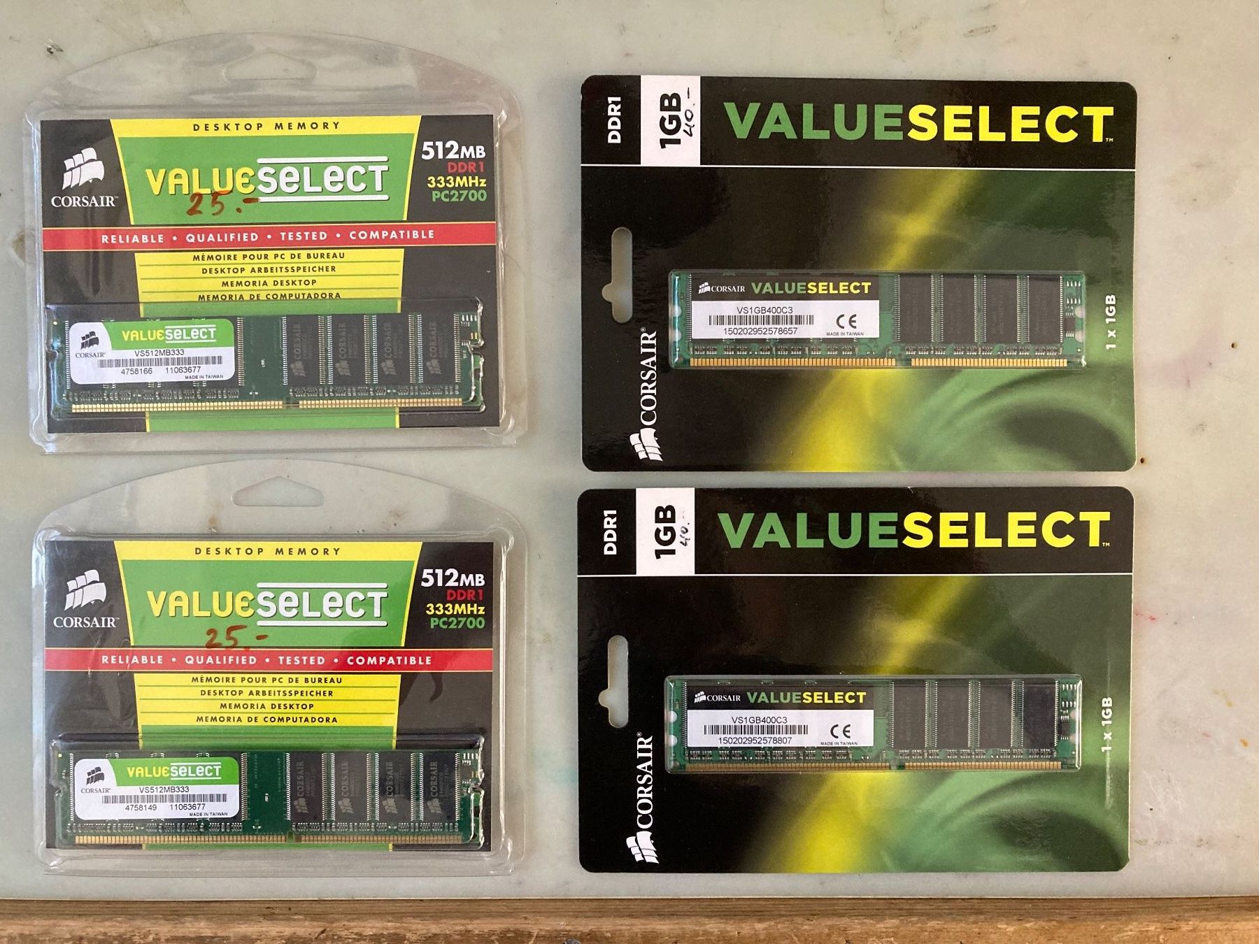 Corsair Memoria / RAM: DDR1 RAM. Neu. In ungeöffneter Packung. – Nuovo e nell'imballaggio originale da Basel venduto da Pbuergiss