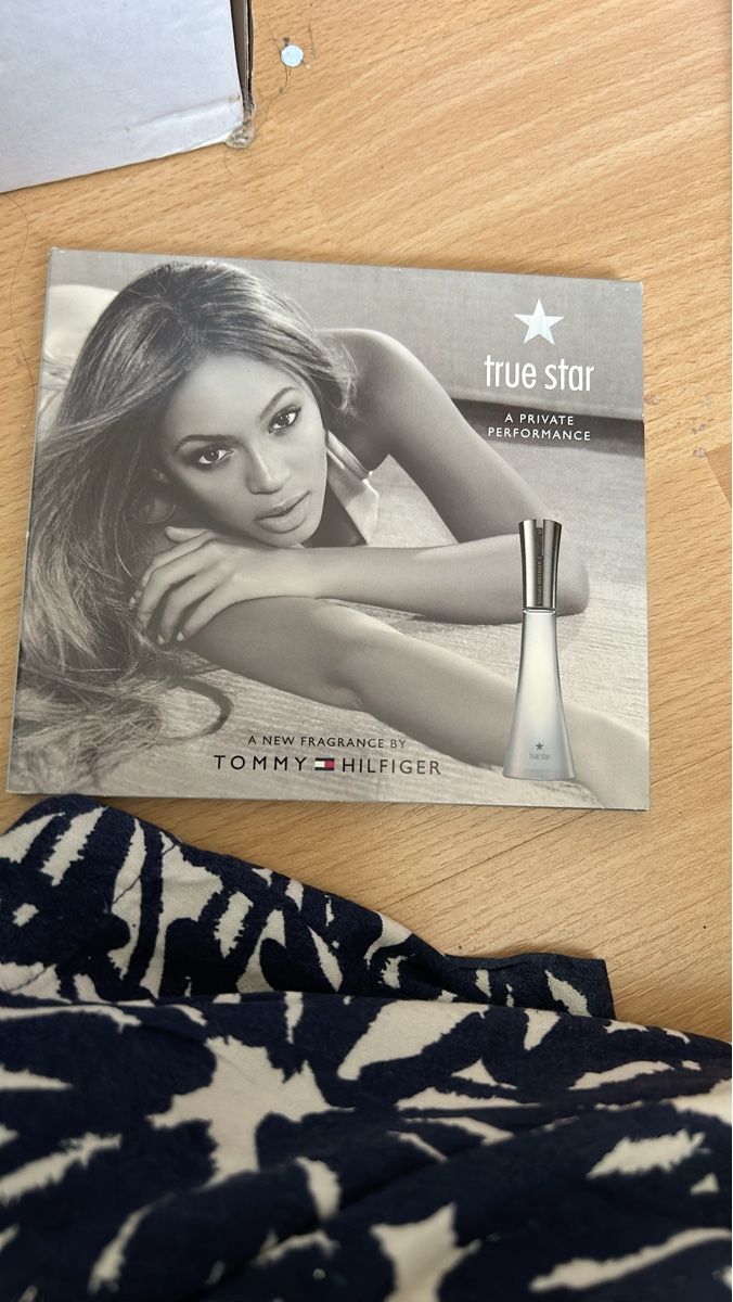 CDs: Tommy Hilfiger True Star CD  – Gebraucht aus Herbetswil von rotekatze84