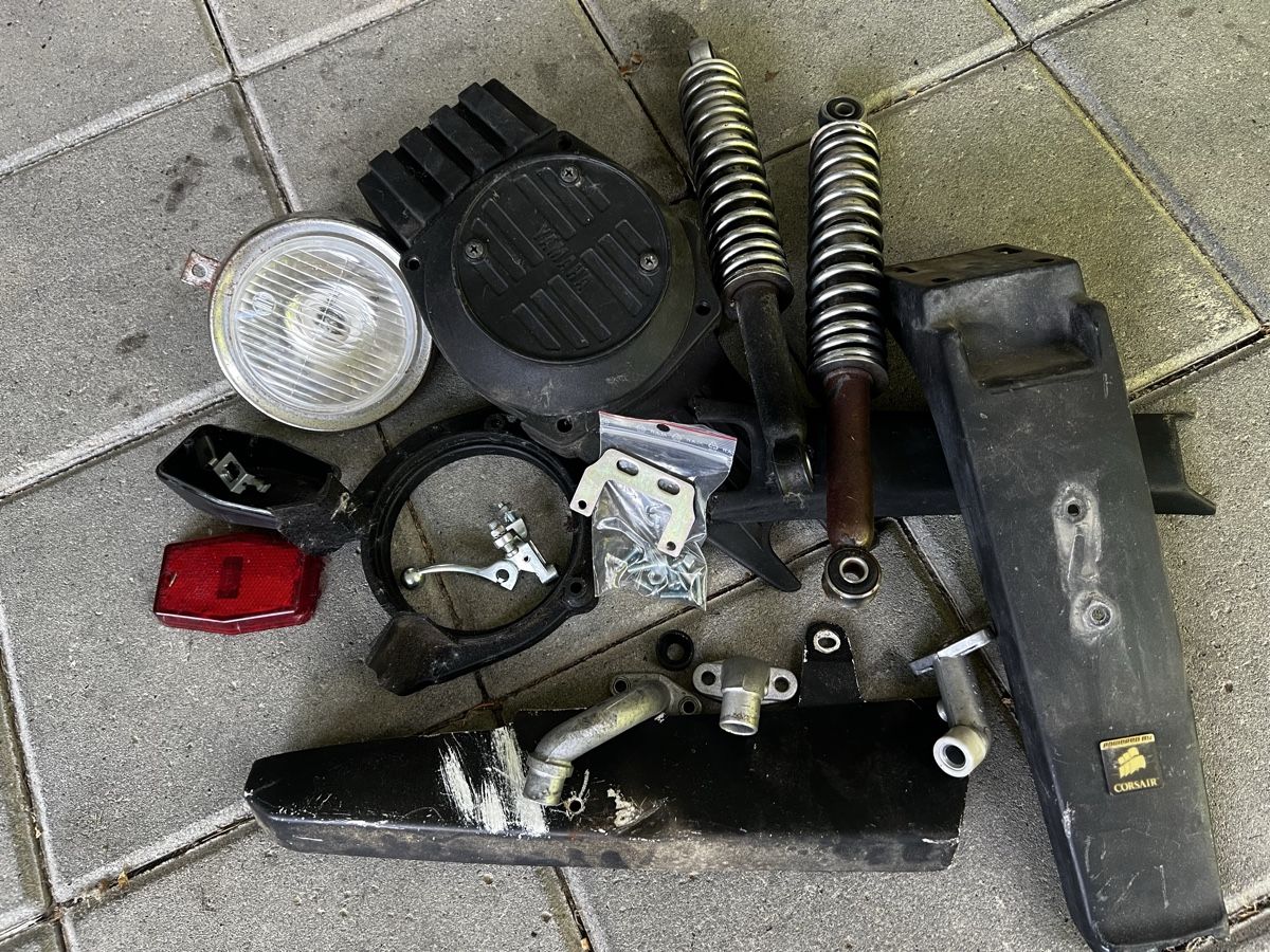 Yamaha Ciclomotori: Mofa Yamaha, Minarelli V1 Motor – Difettoso da Langnau i. E. venduto da Keramika12 6