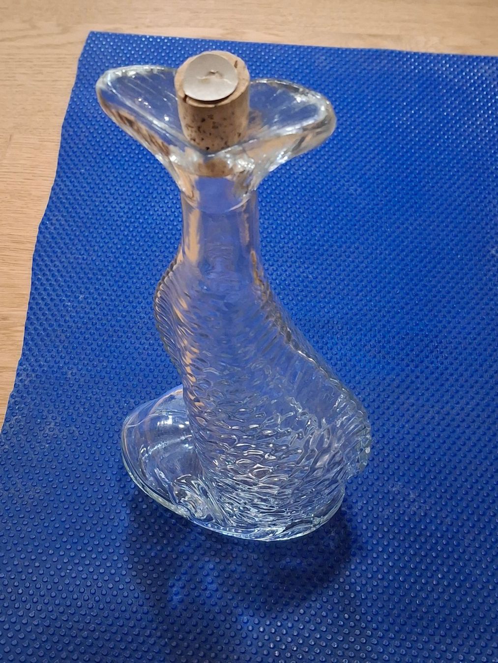 Apparecchiature e tecnologia a gas: Glas-Designer-Flasche – Usato da Langnau i. E. venduto da Li20 2