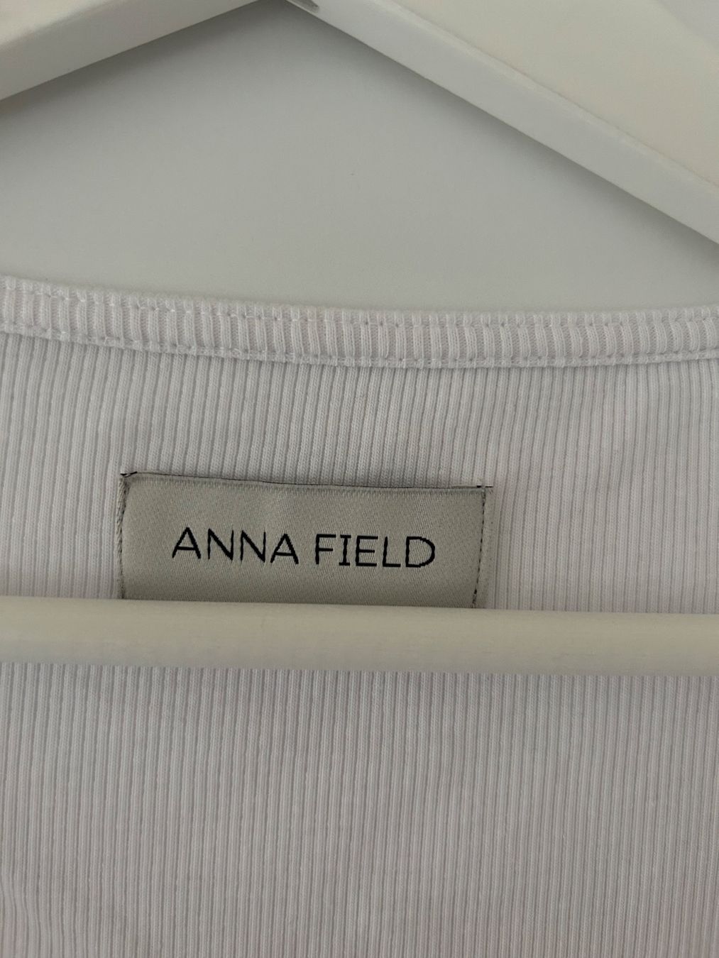 Anna Field T-shirt: T-shirt / Anna Field – Nuovo (secondo la descrizione) da Sonceboz-Sombeval venduto da Anna_Maria09 3
