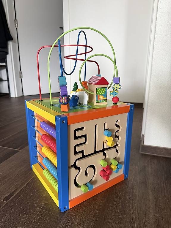 Spielzeuge: Baby-Spielbox – Gebraucht aus Gibswil von mel_x5qv