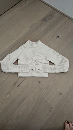 Sport Crop Top mit Rückenausschnitt, Grösse S, Neuwertig!