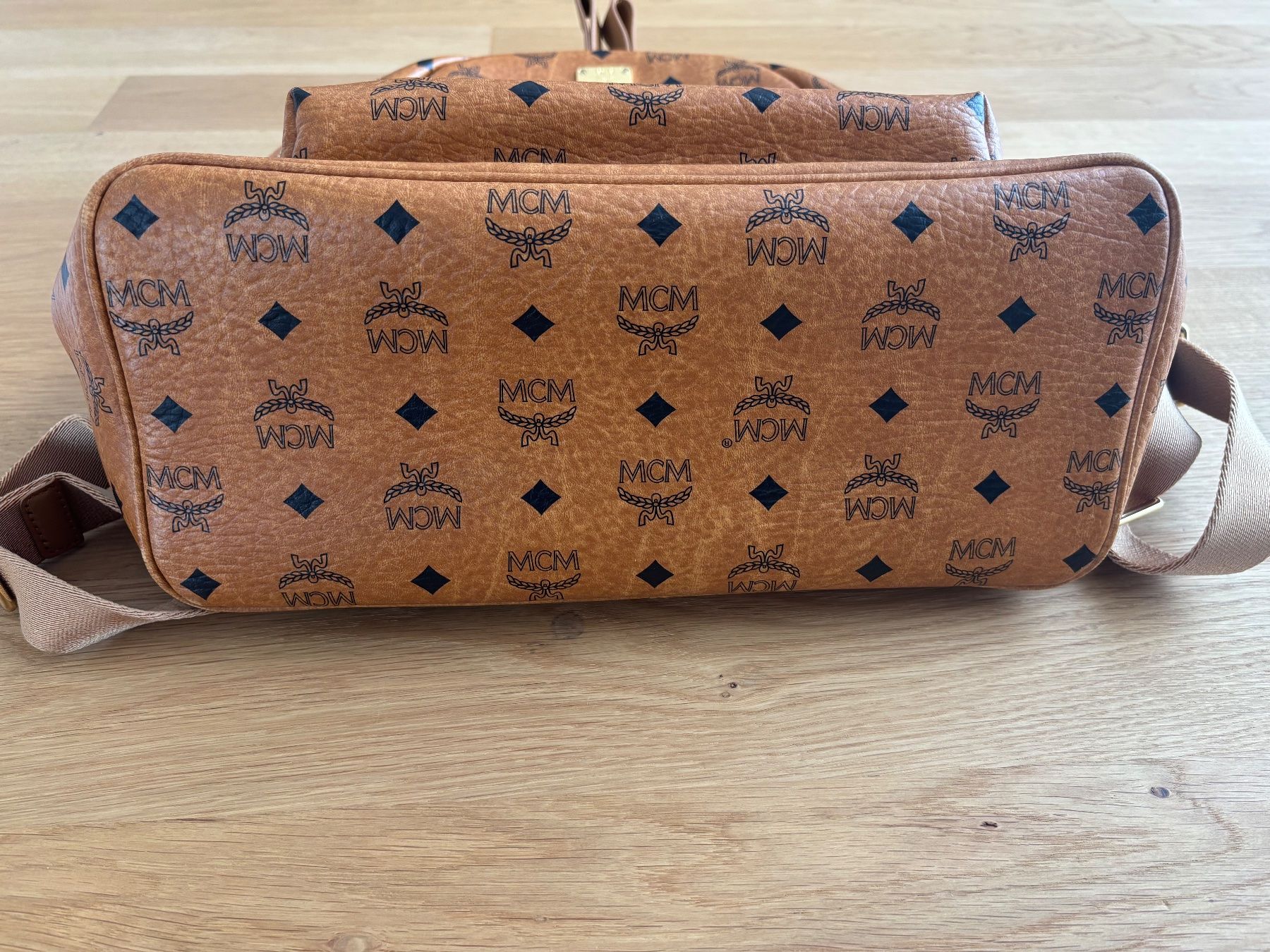 Mcm Zaini: MCM Stark Rucksack Medium – Usato da Zürich venduto da 2KiWi 4