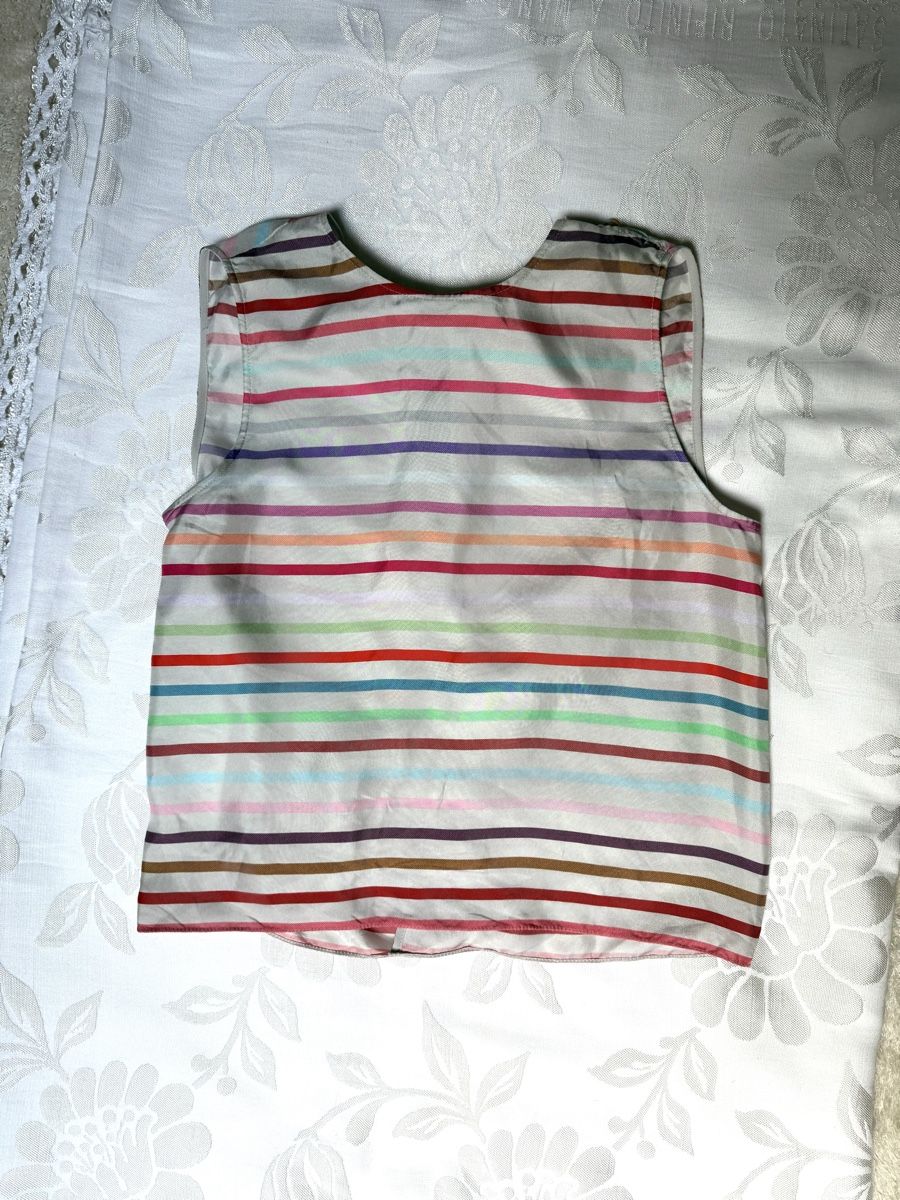 Armani Tops: Armani silk top xs – D'occasion à Barna par orbuyorcry