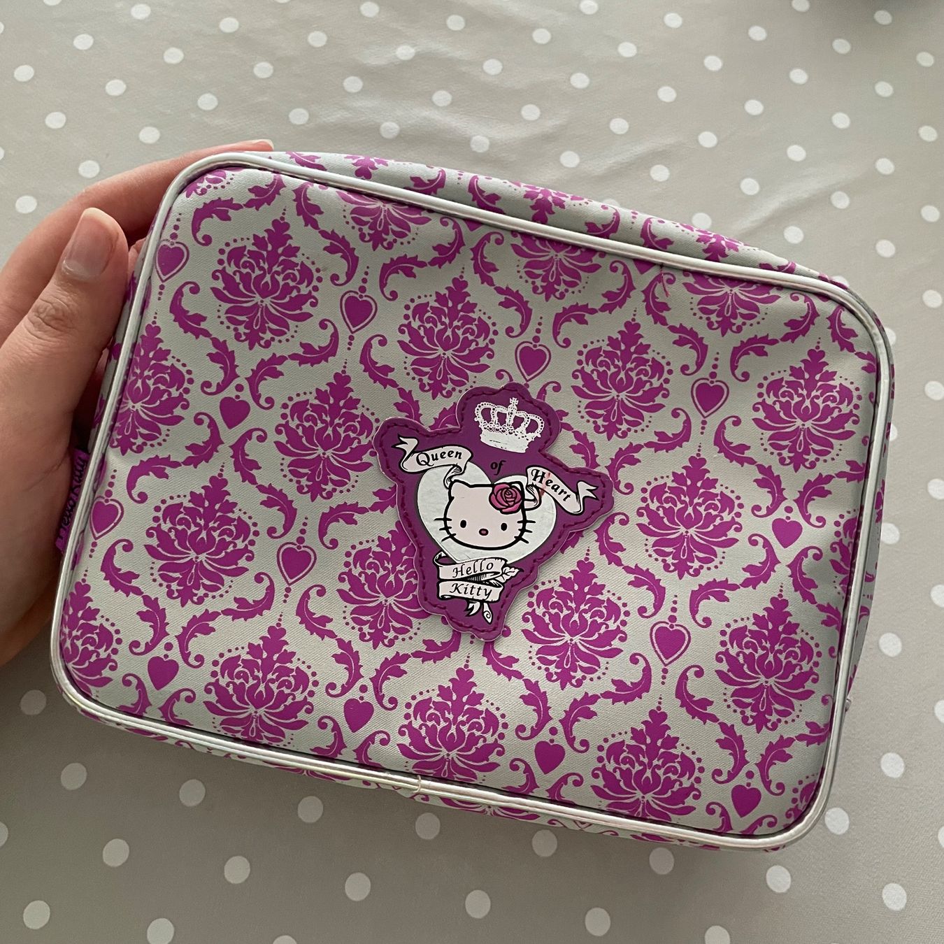 Hello Kitty Custodie per cosmetici: Hello Kitty Kosmetiktasche, Necessaire – Usato da Bellach venduto da Lapislazuli_blues