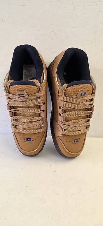 Globe Chaussures hommes: Chaussures NEUVES Globe Sabre, 42 – Neuf avec emballage d'origine à Sugiez par factorysportoutlet 5
