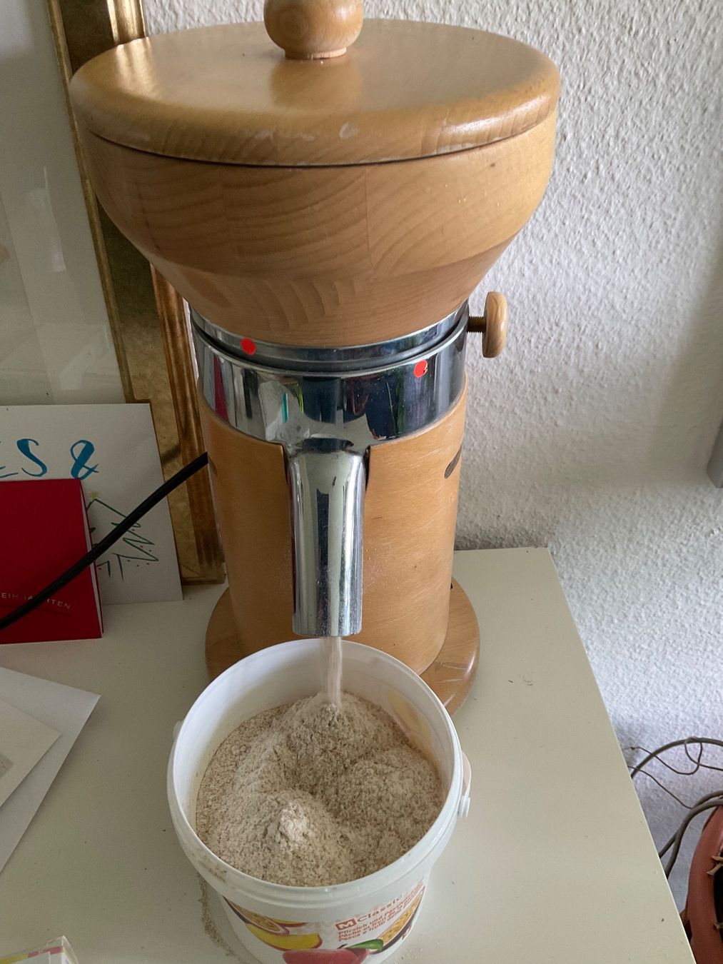 Elettrodomestici da cucina: Salzburger Getreidemühle MT 5 – Usato da Zürich venduto da Alpsee