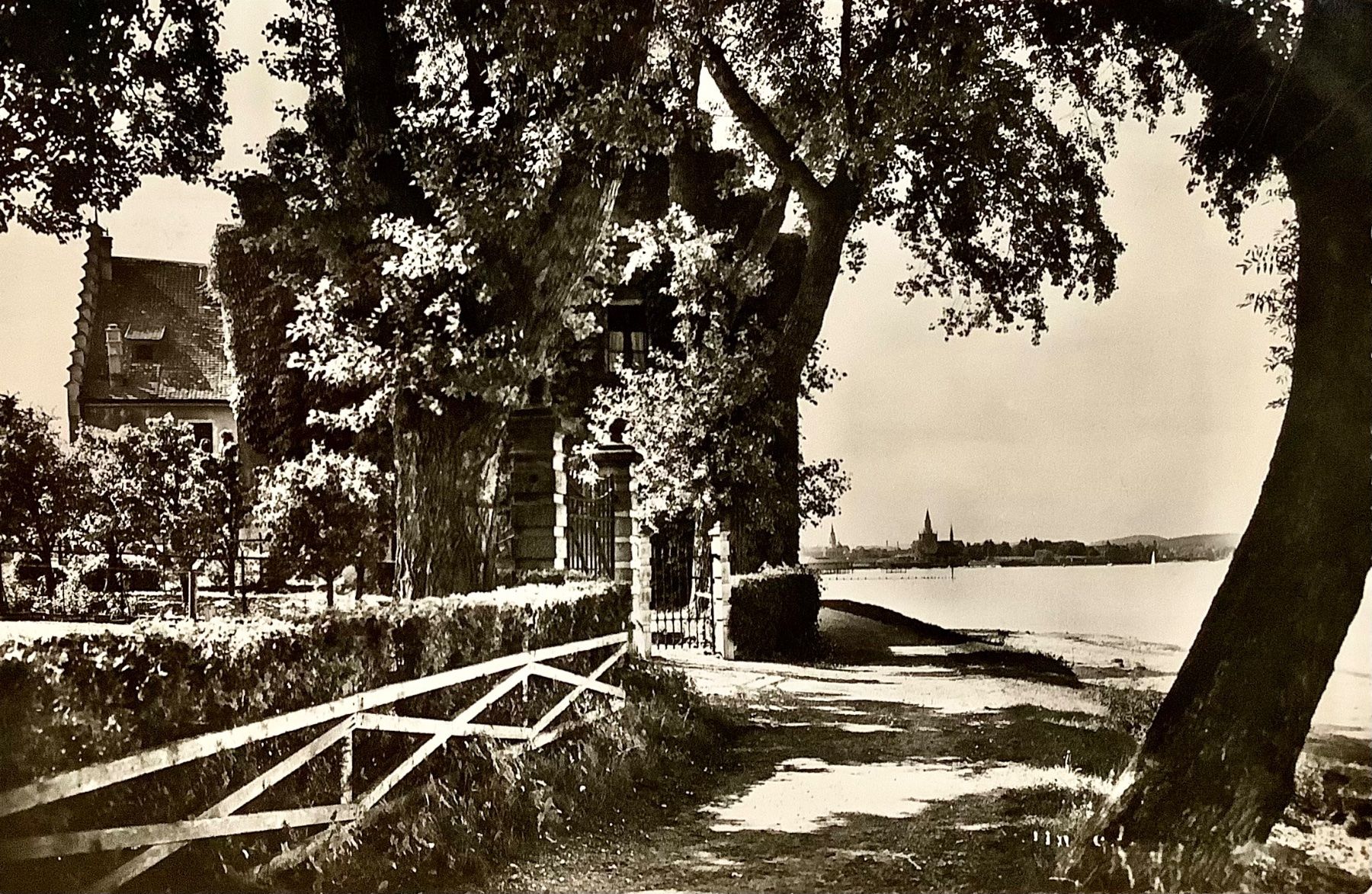 Cartoline postali: 1954 - KREUZLINGEN - Seeweg - Bodensee – Usato da Root venduto da ENGLAND-TREASURES 1