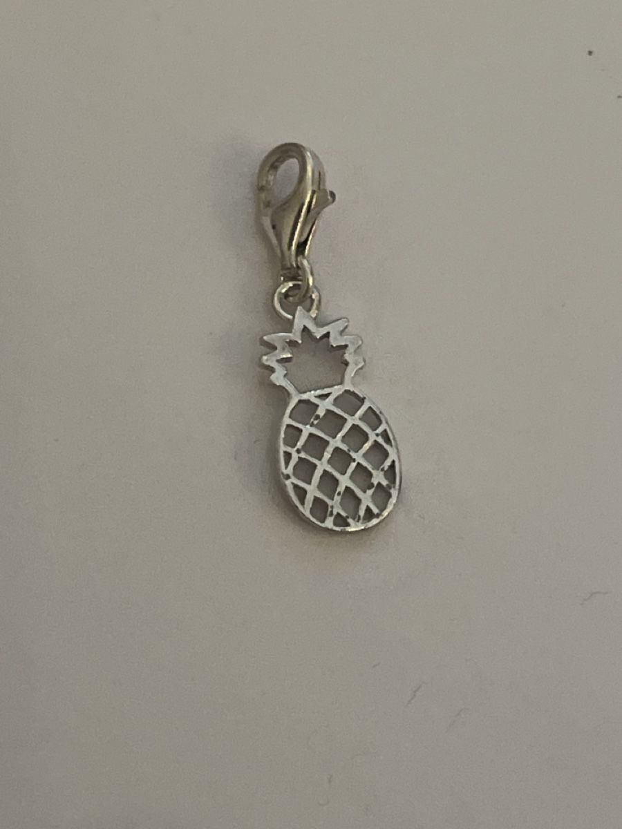 Thomas Sabo Ciondoli: Thomas Sabo Ananas Charm Silber 925 ca. 0.99g ! – Usato da Luzern venduto da Wusjx